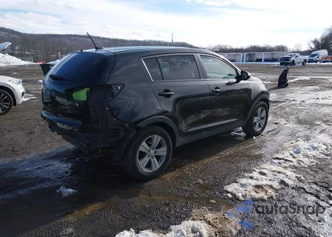 2012 Kia Sportage Lx z USA, uszkodzony, nr VIN KNDPBCA25C7312157